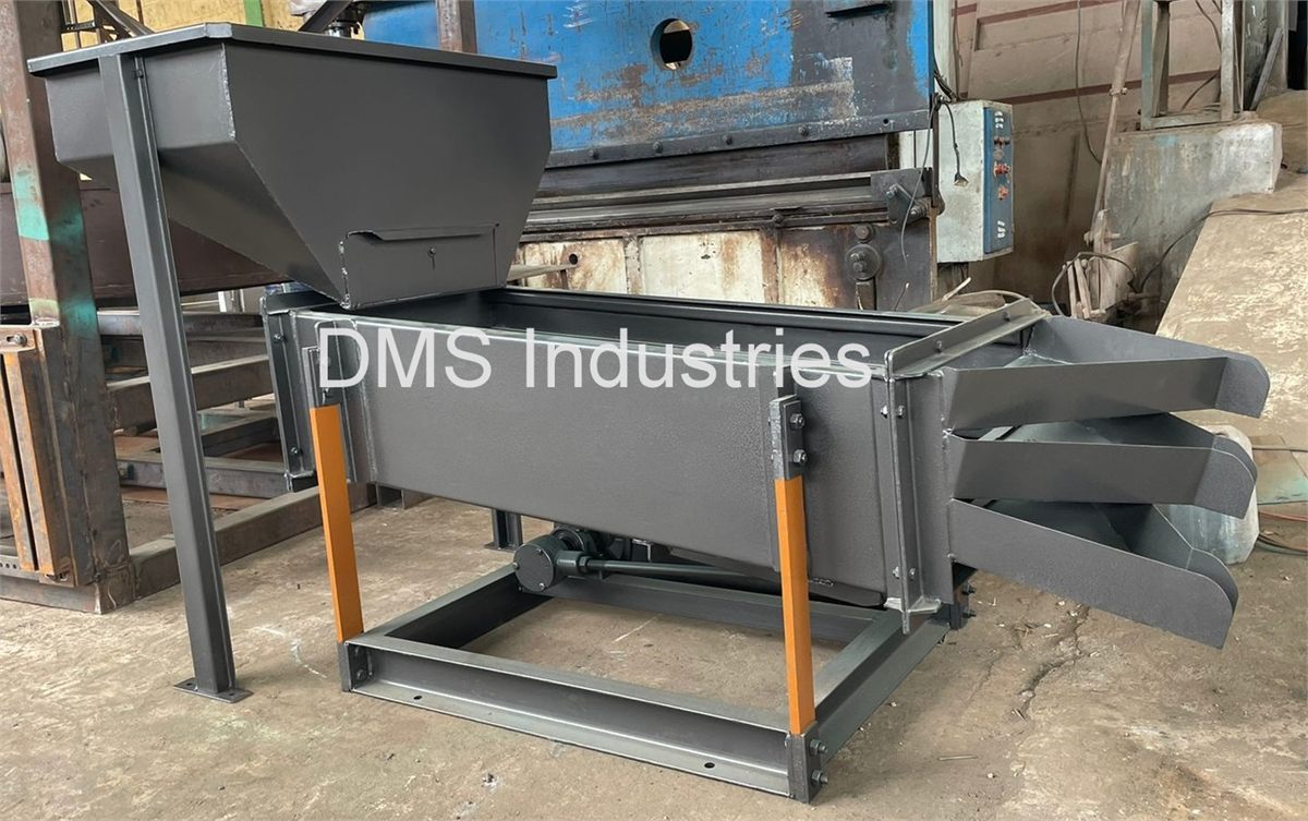Sample grader machine for coffee quality evaluation